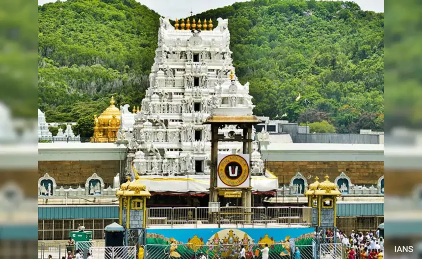 Thota Chandrasekhar donates Rs 1 crore